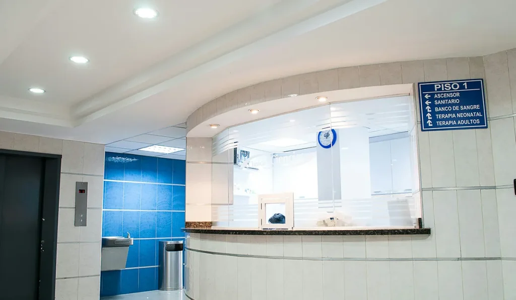 Conception d'un bâtiment hospitalier moderne et fonctionnel